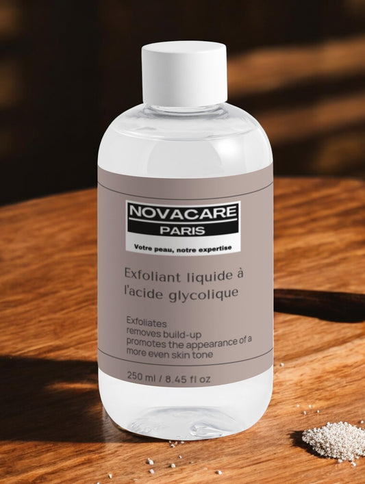 Exfoliant liquide à l'acide glycolique (parfum aux notes de rose fraiche) - 250ml